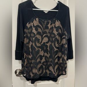 Lace design and solid black top